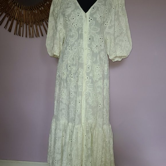 Zara Dresses & Skirts - Zara "The Marta Dress" Ecru Lace | Size M
